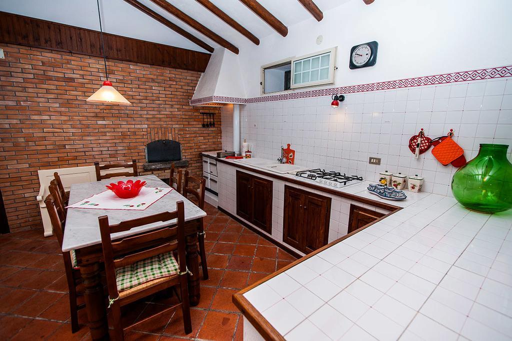 Casa Vacanze Etna Piedimonte Etneo Ruang foto
