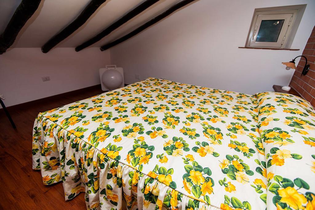 Casa Vacanze Etna Piedimonte Etneo Ruang foto